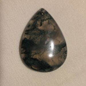 Teardrop Moss Agate Pendant in Green and Cream